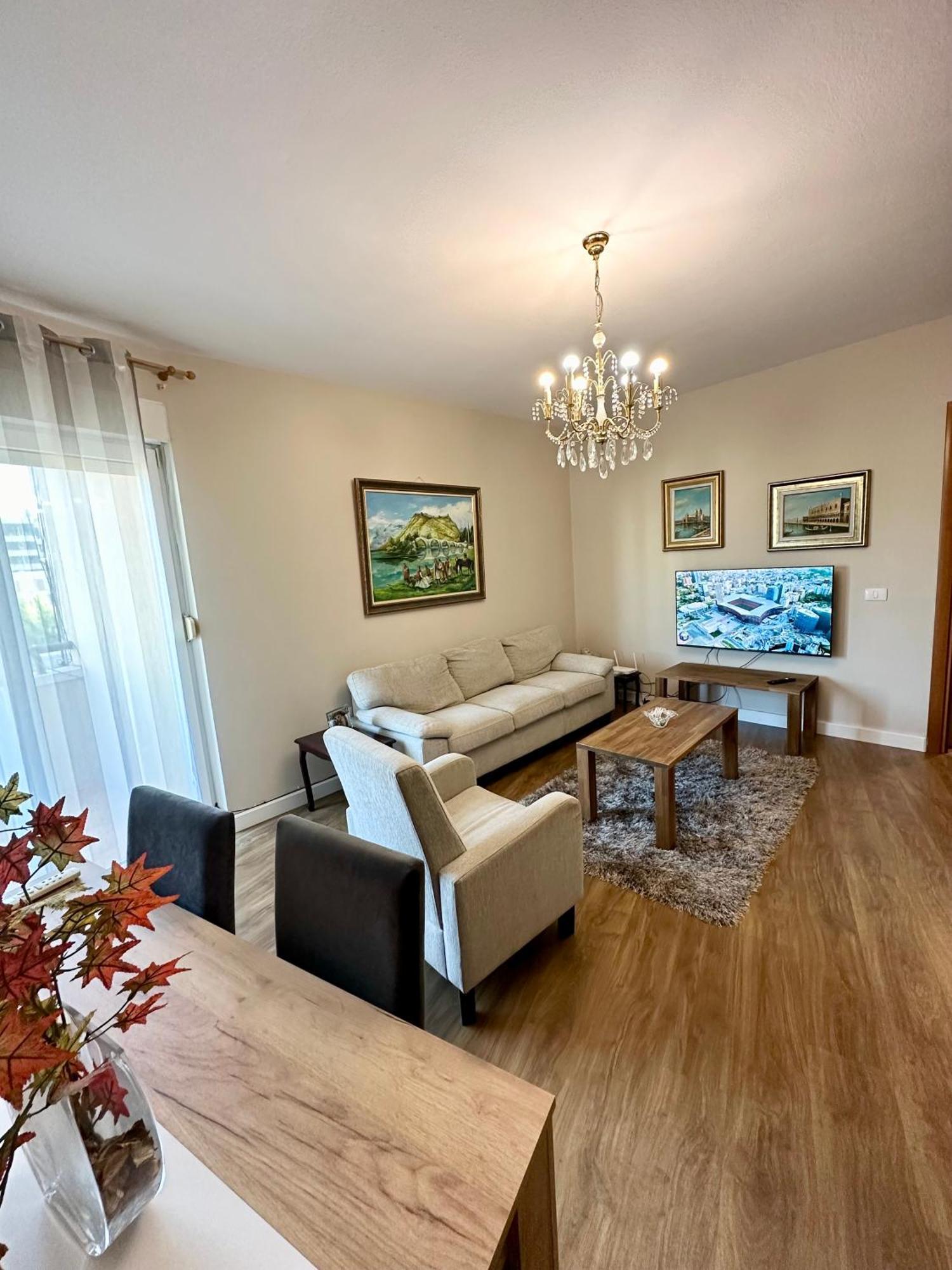 Kk Apartment Air Albania-Centrally Located تيرانا المظهر الخارجي الصورة